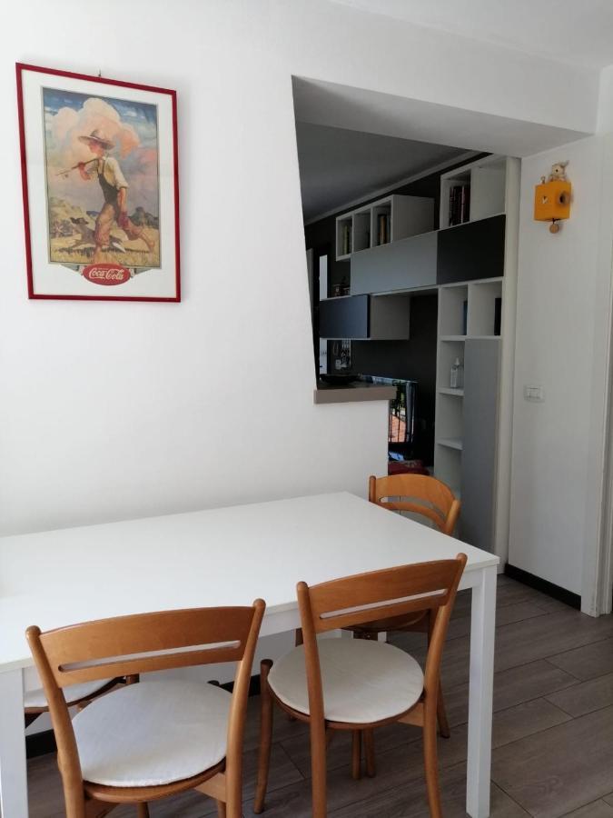 Ferienwohnung Casa Vittoria Dervio Exterior foto